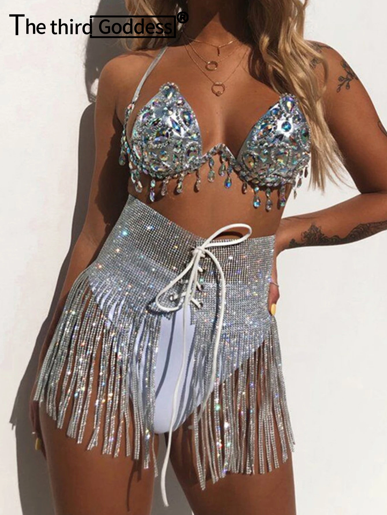 Sexy see through Metal Rhinestone mini skirt women Summer black sequin beach night club party skirts woman Tassel short skirt
Sexy see through Metal Rhinestone mini skirt women Summer black sequin beach night club party skirts woman Tassel short skirt
