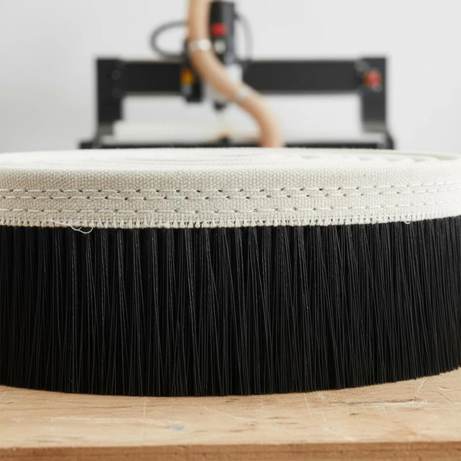 Engraving Machine Brush Strip Non-Shedding CNC Dust Shoe Brush Engraving Machine Dust Cover High Strength Industrial Accessory
Engraving Machine Brush Strip Non-Shedding CNC Dust Shoe Brush Engraving Machine Dust Cover High Strength Industrial Accessory