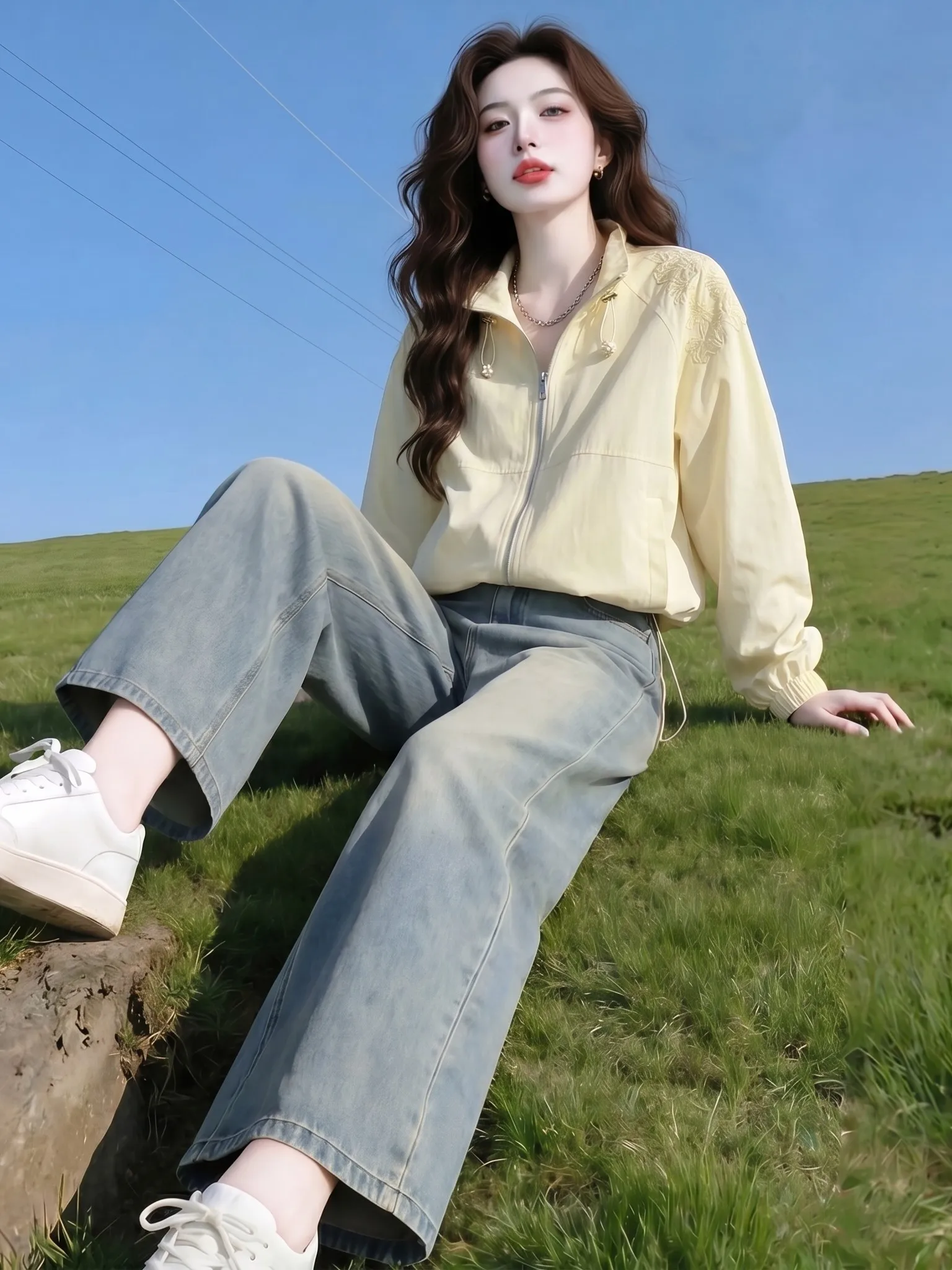 Unique Beautiful Loose Women's Jacket Spring 2026 Versatile Baseball Style Korean Version Small Audience Short Coat Top
Unique Beautiful Loose Women's Jacket Spring 2026 Versatile Baseball Style Korean Version Small Audience Short Coat Top