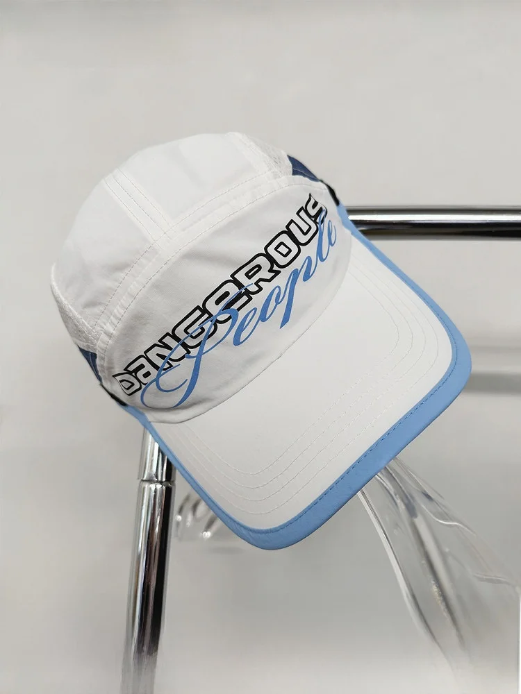 Кепка спортивная нейлоновая Danger People Color Blo в американском ретро-стиле, унисекс, молодежная, универсальная, на все сезоны
Кепка спортивная нейлоновая Danger People Color Blo в американском ретро-стиле, унисекс, молодежная, универсальная, на все сезоны