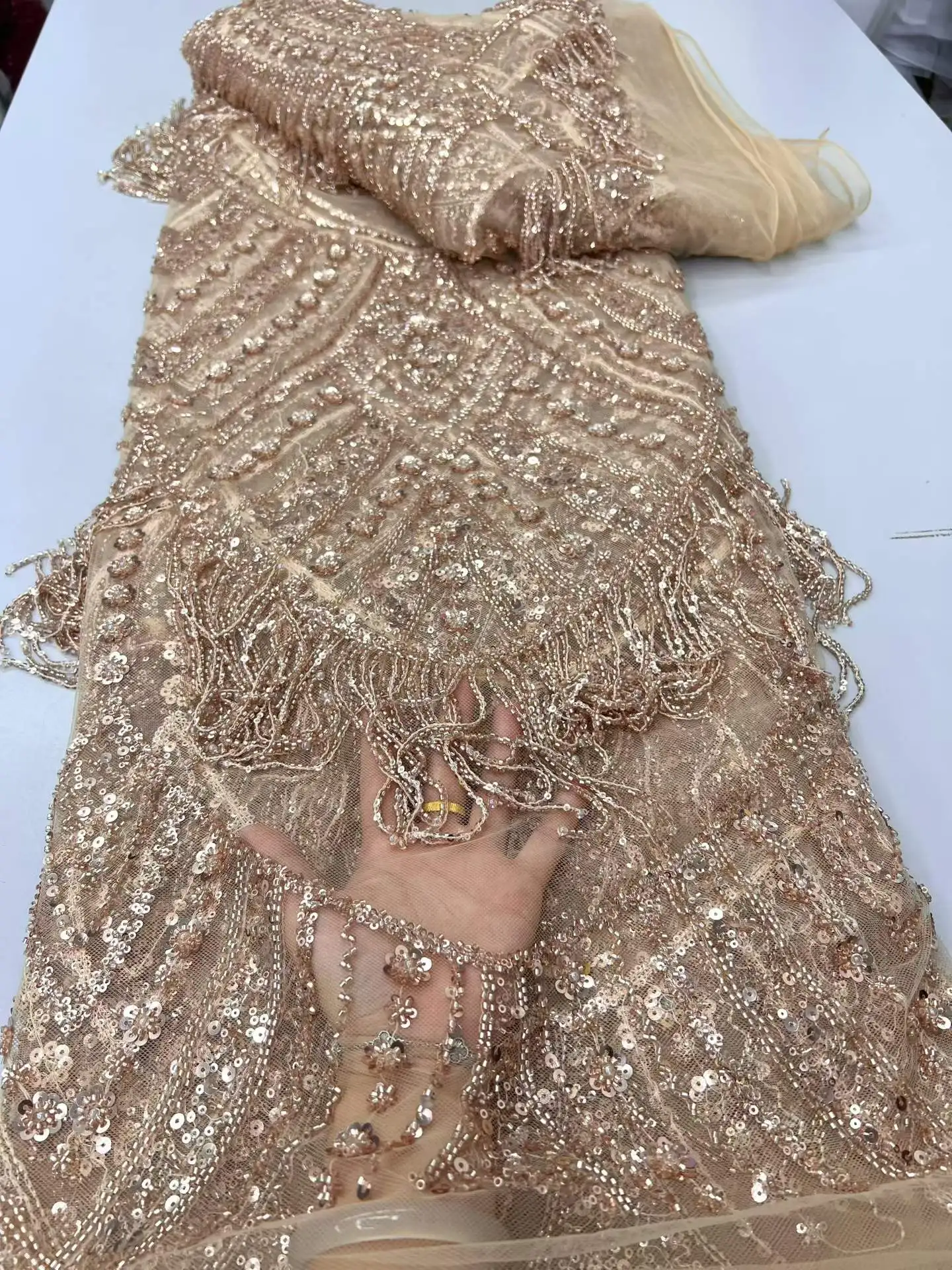 African Nigerian 3D Beaded Lace Fabric High-End French Sequins Mesh for Women's Wedding Party Dresses Latest Design 2026
African Nigerian 3D Beaded Lace Fabric High-End French Sequins Mesh for Women's Wedding Party Dresses Latest Design 2026