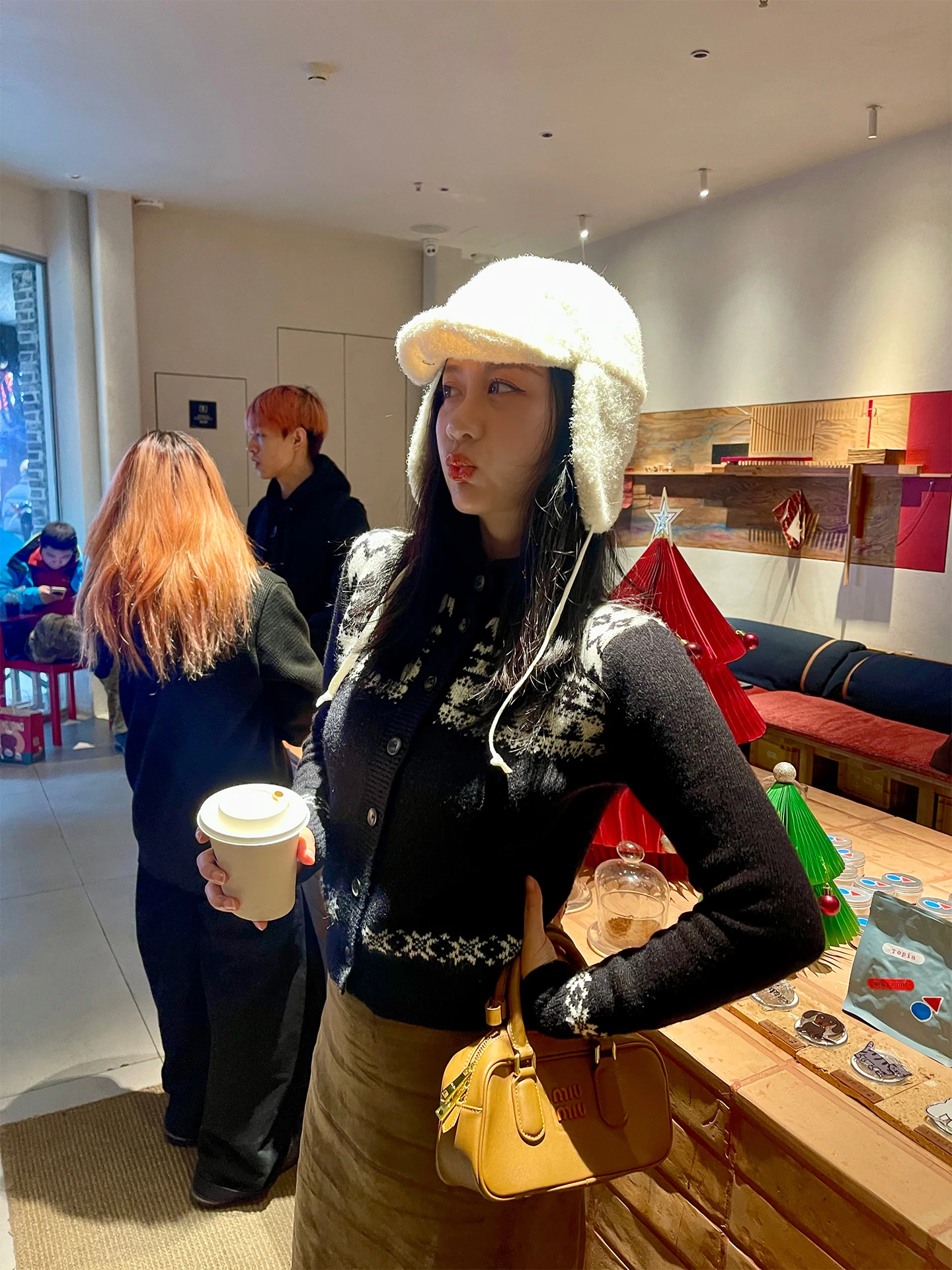 Вязаный кардиган Heidy Winter Night Snowflake с длинными рукавами, черный, женский, базовый слой, для повседневной носки, из полиэстера и шерсти
Вязаный кардиган Heidy Winter Night Snowflake с длинными рукавами, черный, женский, базовый слой, для повседневной носки, из полиэстера и шерсти