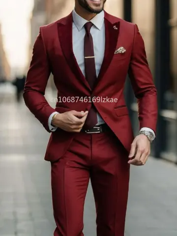 Terno de Luxo em Veludo Vinho Tinto com Lapela para Homens, Corte Slim, 2 Peças (Jaqueta e Calça), Ideal para Padrinhos, Casamentos, Jantares e Eventos Formais Noturnos
