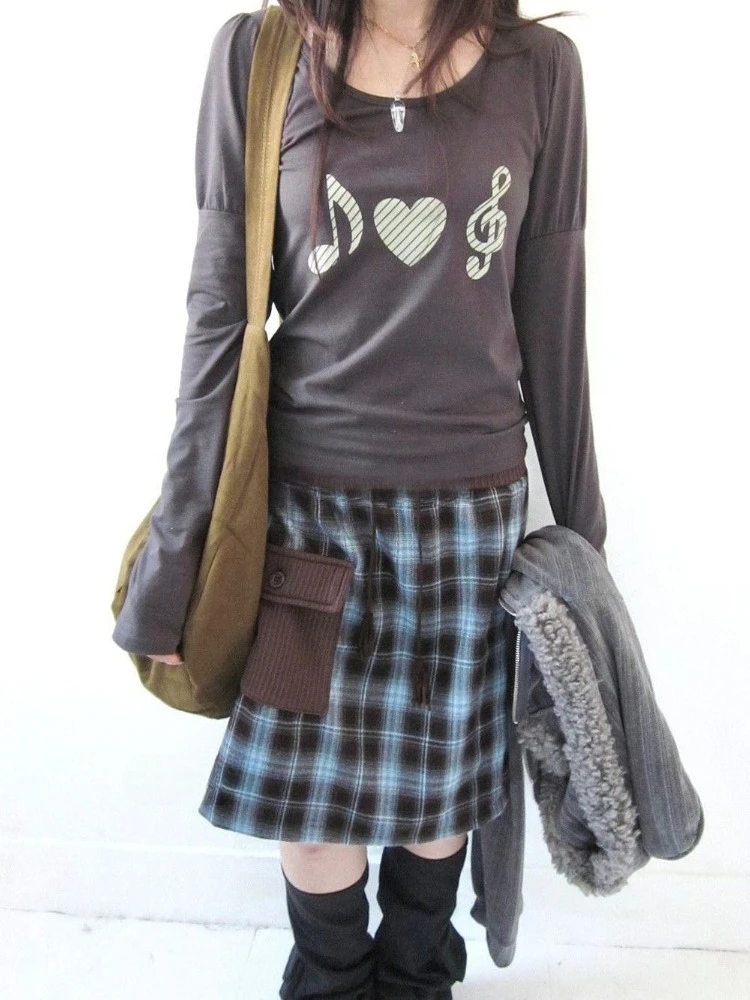 Deeptown Harajuku Vintage T-shirt Women Japanese Style Y2k Gothic Gray Print Tees Grunge Retro Long Sleeve T-Shirts Streetwear
Deeptown Harajuku Vintage T-shirt Women Japanese Style Y2k Gothic Gray Print Tees Grunge Retro Long Sleeve T-Shirts Streetwear