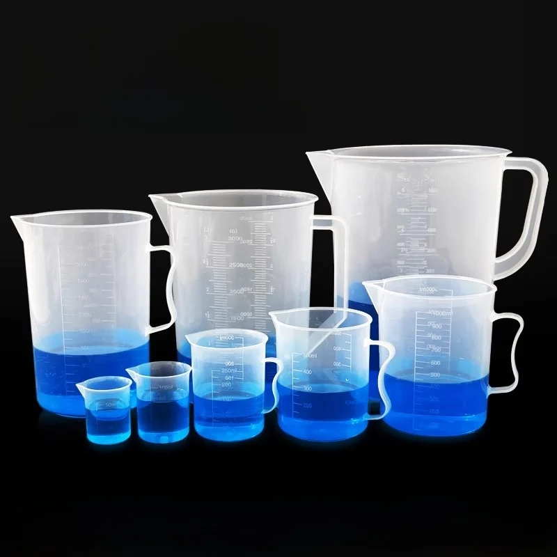 Большая пластиковая мерная чашка с ручкой, кухонный инструмент для измерения жидкостей, для выпечки и рукоделия
Большая пластиковая мерная чашка с ручкой, кухонный инструмент для измерения жидкостей, для выпечки и рукоделия