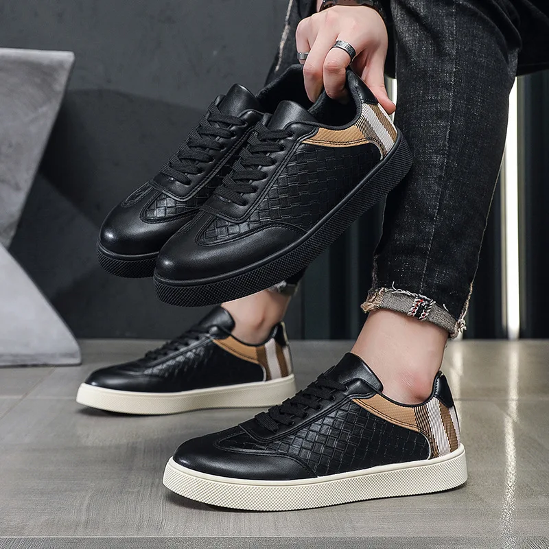 Fashion four season men's casual single shoes with lace up round toe low top board shoes
Fashion four season men's casual single shoes with lace up round toe low top board shoes