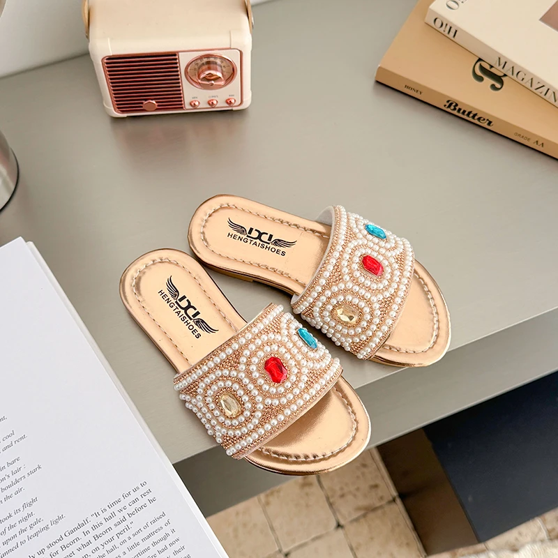 Little Girls Metallic Leather Sandals with Shiny Beaded 2026 New Summer Kids Vacation Beach Slippers Non-slip Boho Style Sandals
Little Girls Metallic Leather Sandals with Shiny Beaded 2026 New Summer Kids Vacation Beach Slippers Non-slip Boho Style Sandals