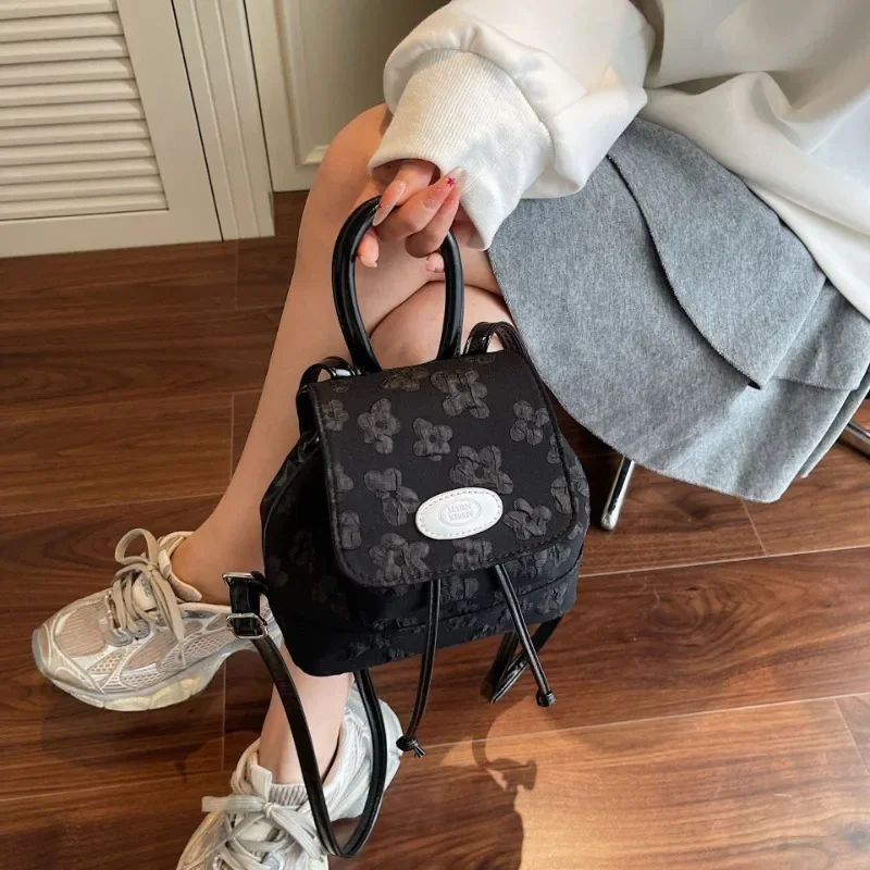 2025 New Women's Vintage Backpack - Minimalist Drawstring Rucksack, Stylish Solid-Color Crossbody Bag for Travel & Daily Use
2025 New Women's Vintage Backpack - Minimalist Drawstring Rucksack, Stylish Solid-Color Crossbody Bag for Travel & Daily Use