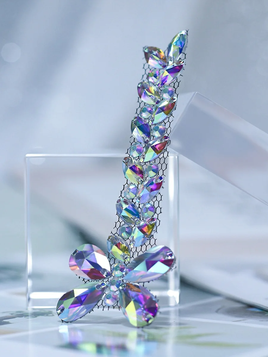 Super iny, головной убор для латинских танцев, современный ретро Sle, ручная работа, Cetition Performance, украшенный бриллиантами, аксессуар для волос для Sta...
Super iny, головной убор для латинских танцев, современный ретро Sle, ручная работа, Cetition Performance, украшенный бриллиантами, аксессуар для волос для Sta...