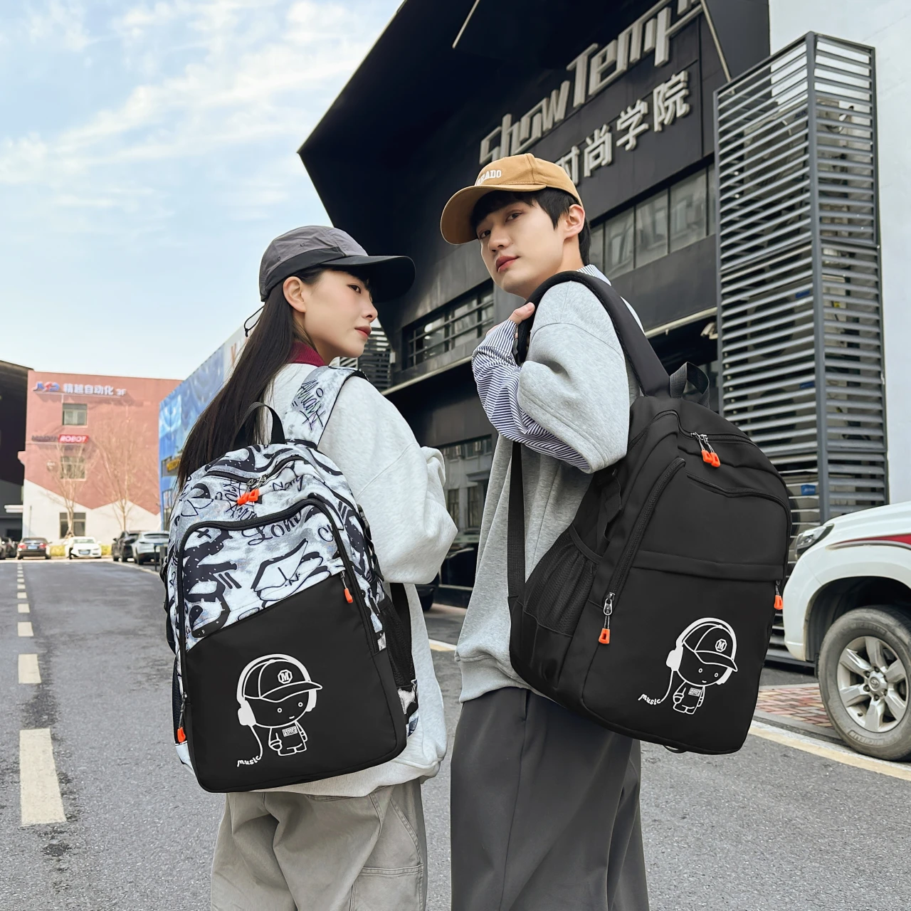 Men's and women's casual large capacity nylon backpack handbag mochila mochilas de hombre school bag рюкзак bags for woman bags
Men's and women's casual large capacity nylon backpack handbag mochila mochilas de hombre school bag рюкзак bags for woman bags