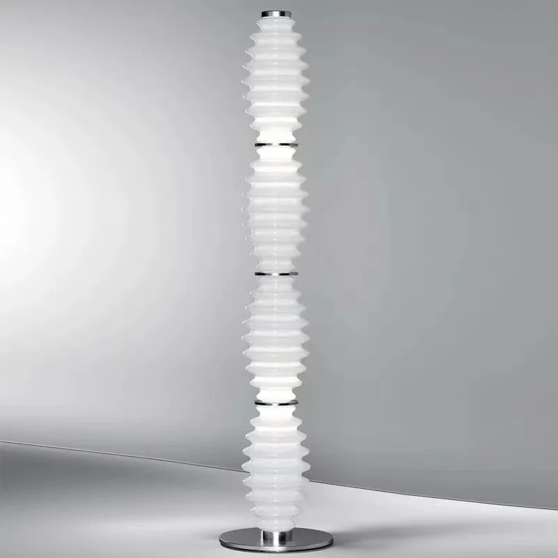 Italian postmodern light luxury living room decorative glass floor lamp Nordic Internet celebrity designer creative bedroom lamp
Italian postmodern light luxury living room decorative glass floor lamp Nordic Internet celebrity designer creative bedroom lamp