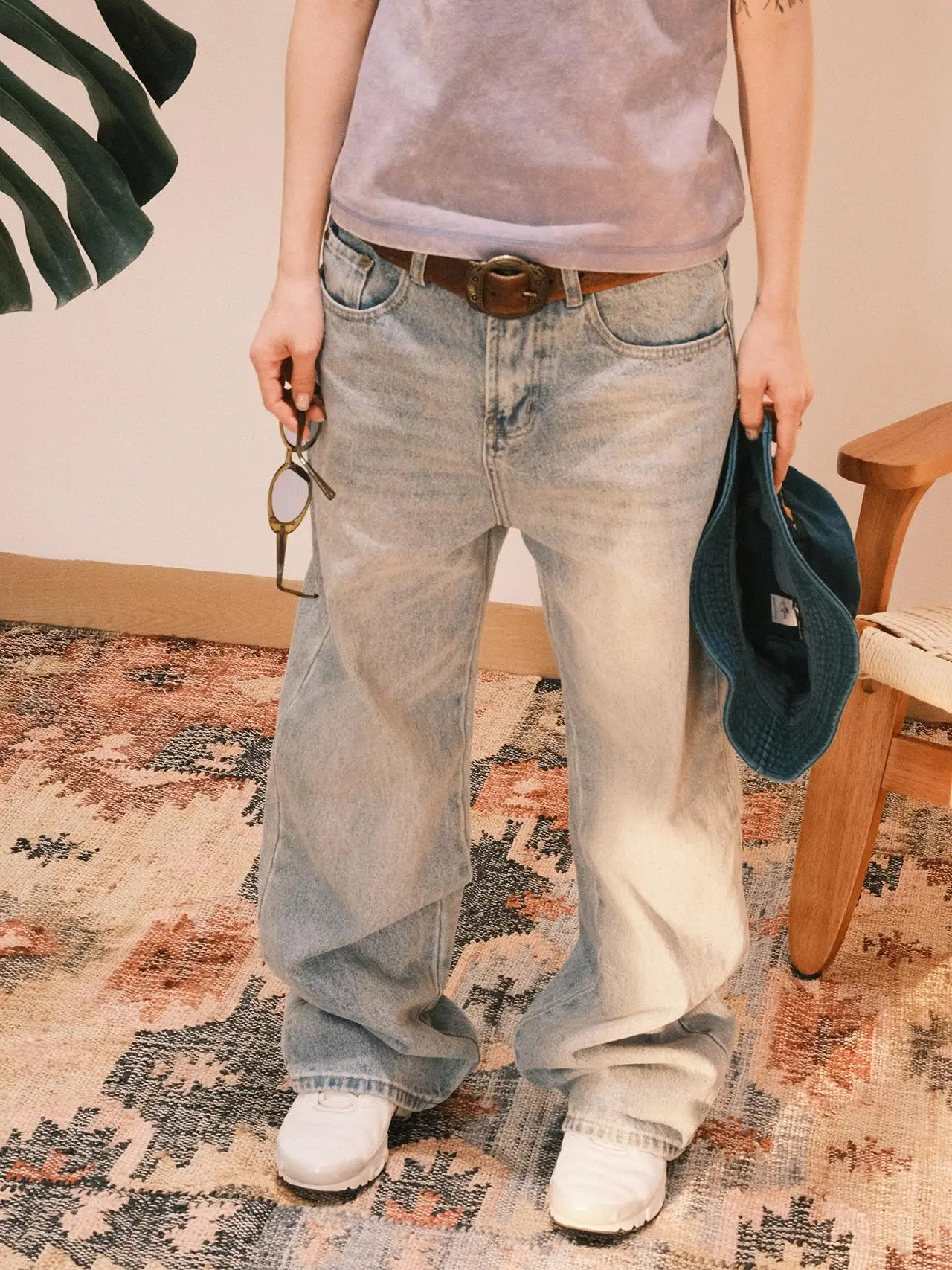 Ретро-джинсы синего цвета в рабочем стиле, женские свободные джинсы с широкими штанинами в американском уличном стиле, модные брюки в стиле джаз, оригинальные джинсы MMBBT из денима
Ретро-джинсы синего цвета в рабочем стиле, женские свободные джинсы с широкими штанинами в американском уличном стиле, модные брюки в стиле джаз, оригинальные джинсы MMBBT из денима