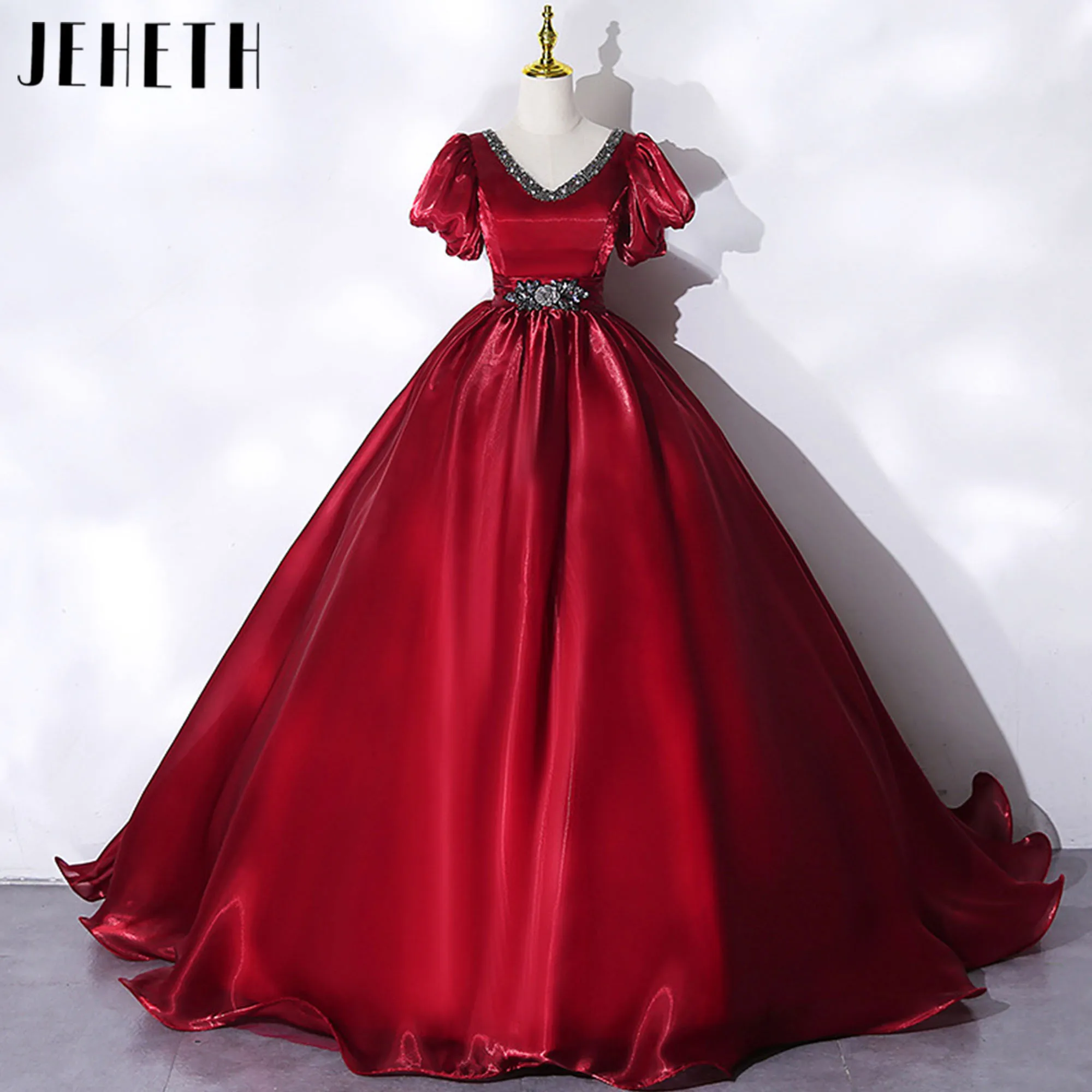 15 Year Old Quinceanera Dresses 2026 Burgundy Birthday Party Gowns Puff-sleeve The Runaway Princess's Birthday Party Dresses
15 Year Old Quinceanera Dresses 2026 Burgundy Birthday Party Gowns Puff-sleeve The Runaway Princess's Birthday Party Dresses