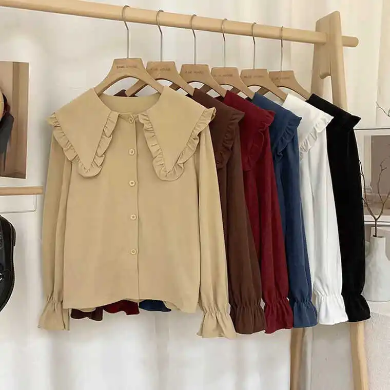 Ретро-рубашка женская из бархата с длинным рукавом, свободного кроя, на пуговицах, в французском стиле, осенне-зимняя новинка
Ретро-рубашка женская из бархата с длинным рукавом, свободного кроя, на пуговицах, в французском стиле, осенне-зимняя новинка