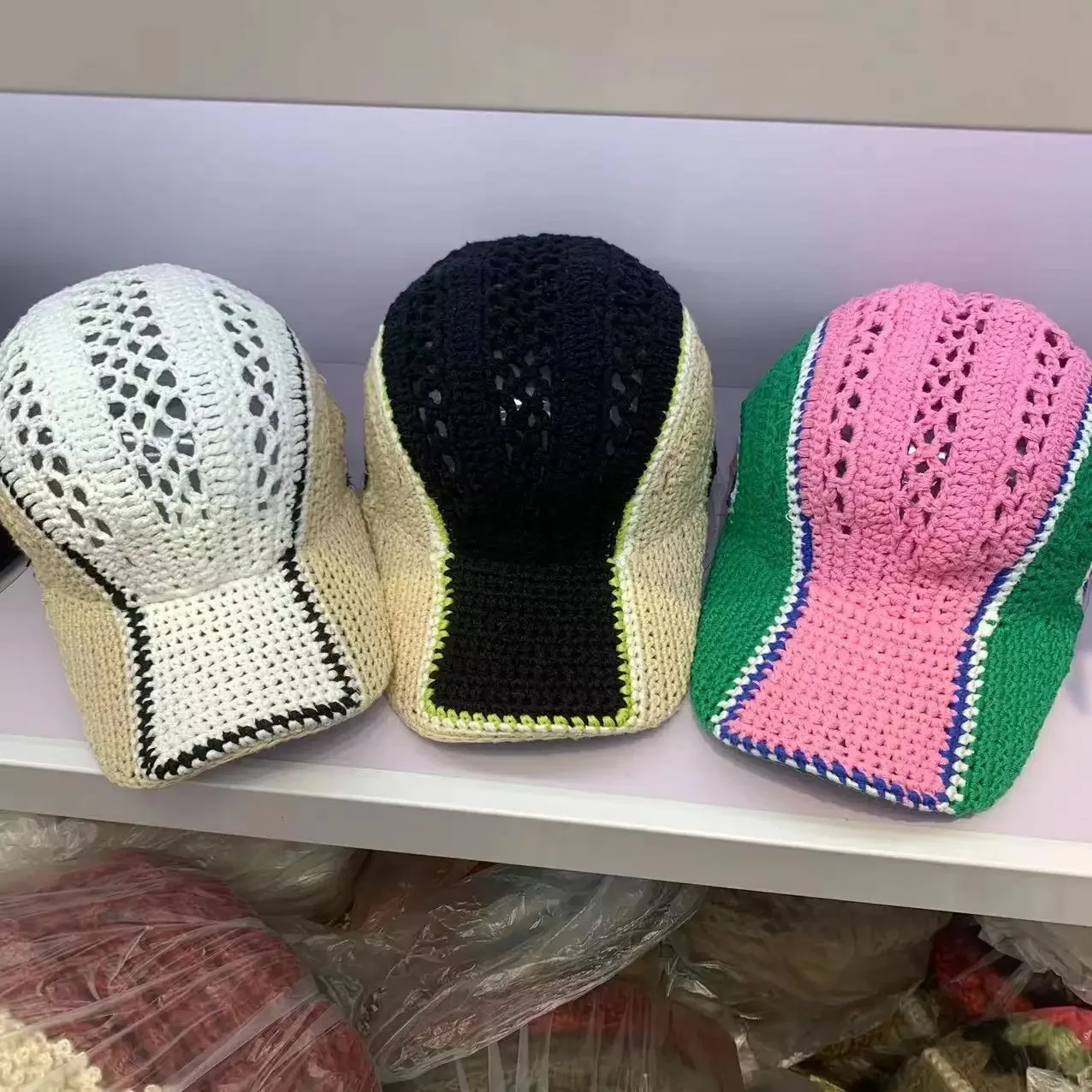 Spring and Autumn Japanese handmade knitted women's casual day outfit contrasting baseball cap duckbill cap fashion knitted hat
Spring and Autumn Japanese handmade knitted women's casual day outfit contrasting baseball cap duckbill cap fashion knitted hat