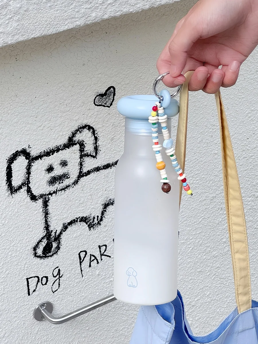 Портативная бутылка для холодных напитков Seeu Bubble Star, матовая, из тритана, большой объем 580 мл, с ручкой для переноски, милая и стильная
Портативная бутылка для холодных напитков Seeu Bubble Star, матовая, из тритана, большой объем 580 мл, с ручкой для переноски, милая и стильная