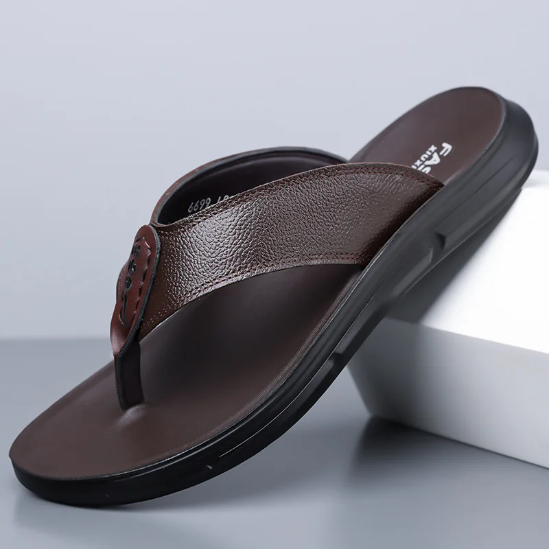 Summer New Shoes for Men Leather Slippers Fashion Casual Flip-flops Outdoor Man Cool Beach Shoes
Summer New Shoes for Men Leather Slippers Fashion Casual Flip-flops Outdoor Man Cool Beach Shoes