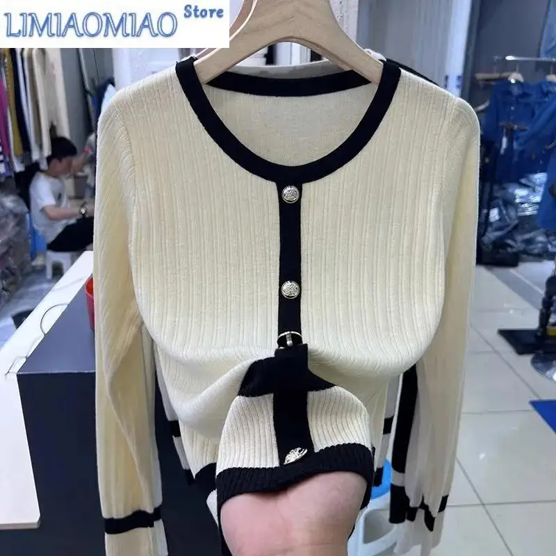 Spring Autumn Retro Pullover Sweater Women's New Fashion Loose Long-Sleeved Knitted Sweater Jumper Female Bottoming Shirt
Spring Autumn Retro Pullover Sweater Women's New Fashion Loose Long-Sleeved Knitted Sweater Jumper Female Bottoming Shirt