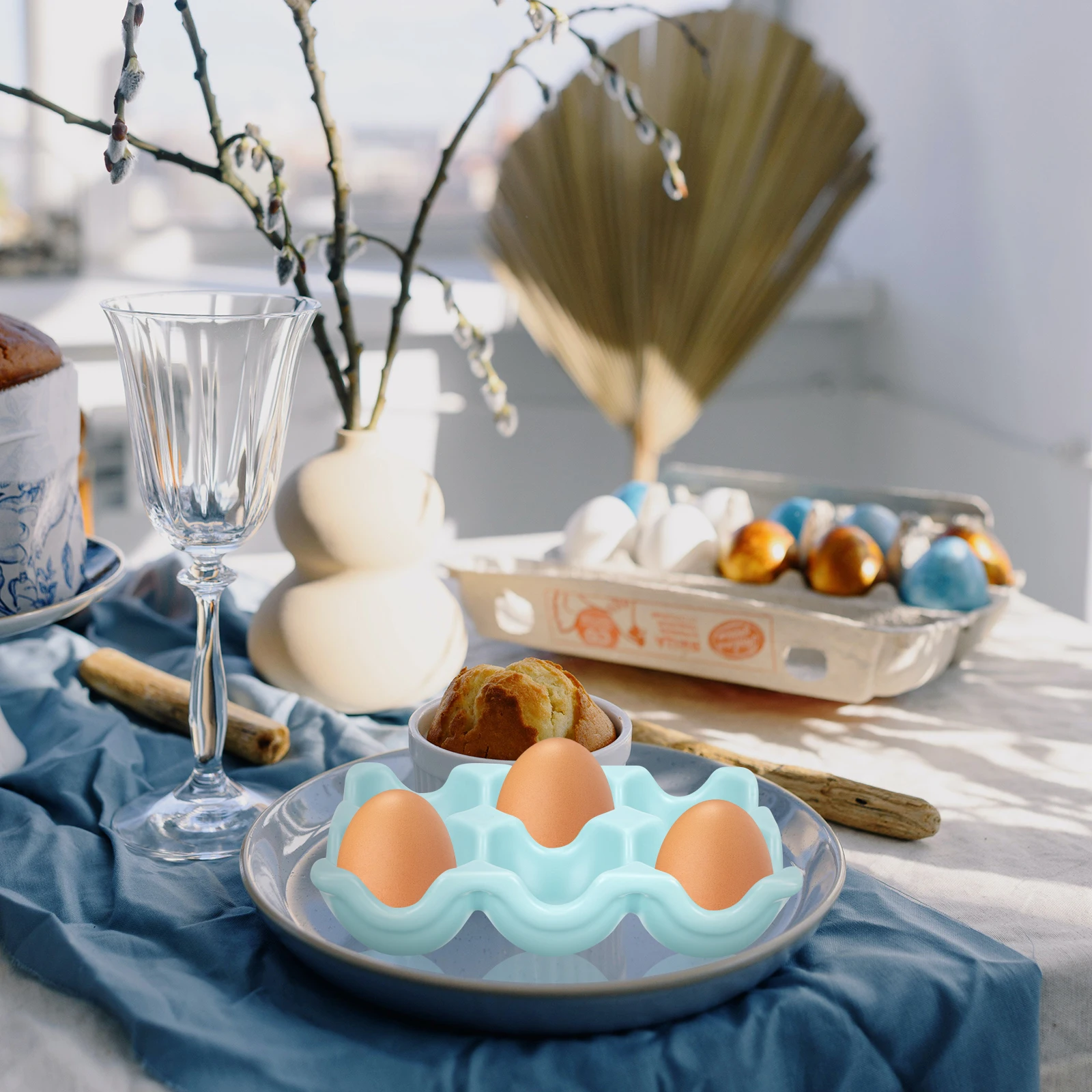 Ceramic Egg Holder 6-Grid Porcelain Refrigerator Egg Storage Tray Organizer Kitchen Fresh Keeper Refrigerator Eggs Keeper
Ceramic Egg Holder 6-Grid Porcelain Refrigerator Egg Storage Tray Organizer Kitchen Fresh Keeper Refrigerator Eggs Keeper