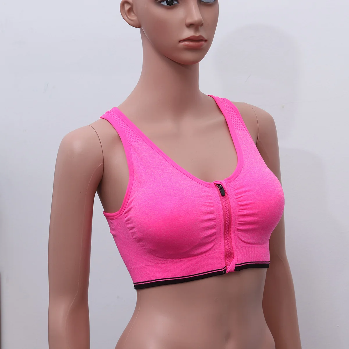 Seamless Yoga Bra With Front Zipper Shockproof Padded Sports Vest For Running Workout Fitness Size M Rosy Color
Seamless Yoga Bra With Front Zipper Shockproof Padded Sports Vest For Running Workout Fitness Size M Rosy Color