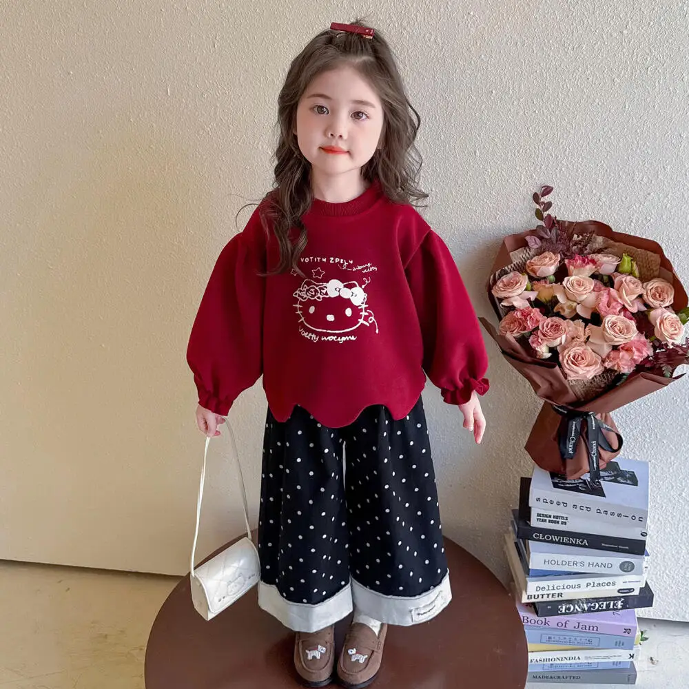 Аниме Hello Kitty, детский комплект в корейском стиле для девочек, осенний комплект Sanrio, милый стиль принцессы, широкие брюки в горошек, комплект с капюшоном
Аниме Hello Kitty, детский комплект в корейском стиле для девочек, осенний комплект Sanrio, милый стиль принцессы, широкие брюки в горошек, комплект с капюшоном