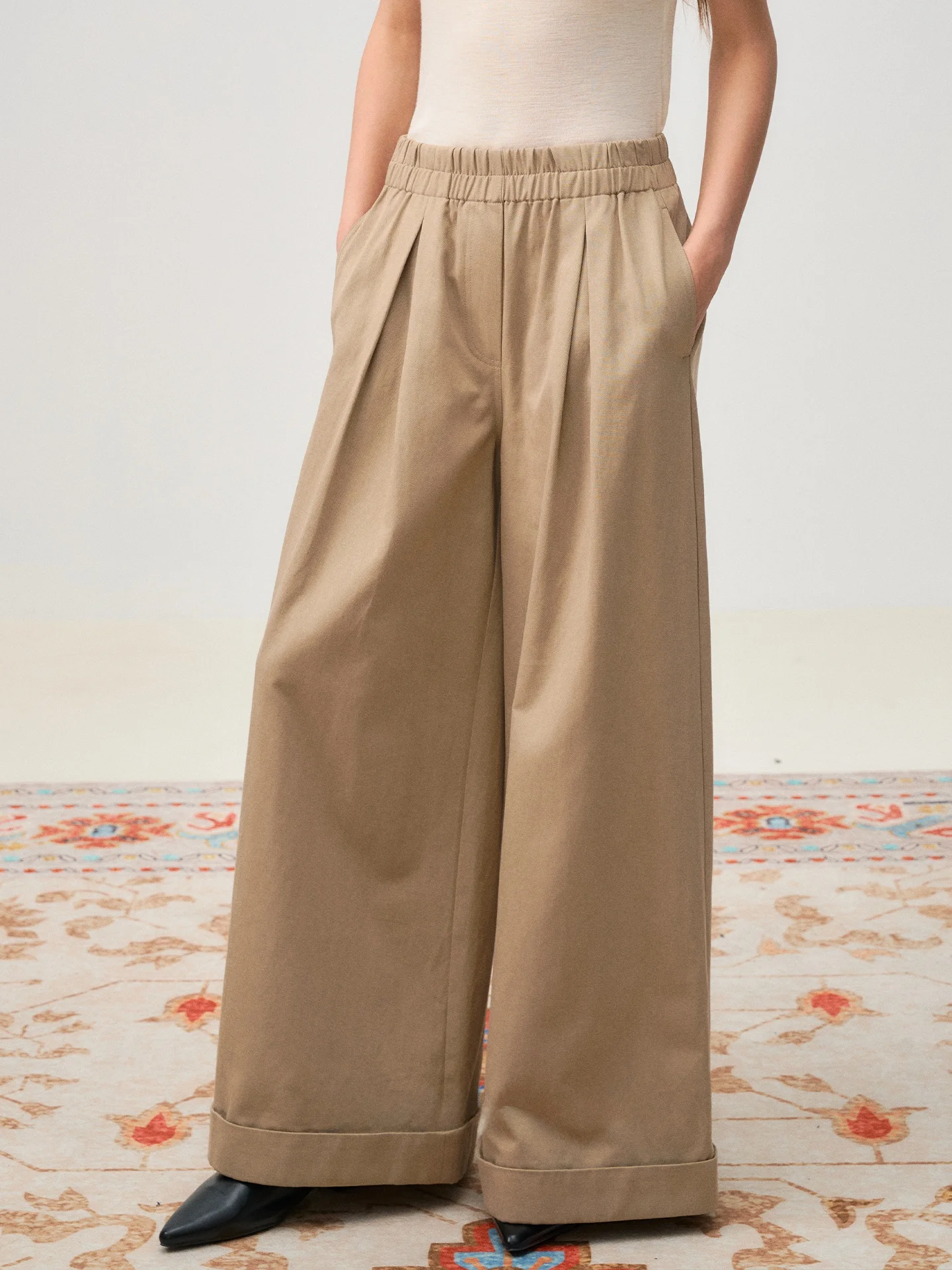 FreMoi Lyrca Drapey Breathable A-Line Wide Leg Pants Elastic Waist Loose Fit Casual Trousers Comfortable Skin-Friendly
FreMoi Lyrca Drapey Breathable A-Line Wide Leg Pants Elastic Waist Loose Fit Casual Trousers Comfortable Skin-Friendly