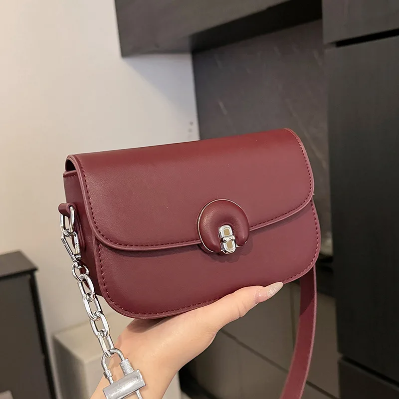Small bag 2025 new fashionable shoulder bag diagonal cross bag women's stylish pu small square bag
Small bag 2025 new fashionable shoulder bag diagonal cross bag women's stylish pu small square bag