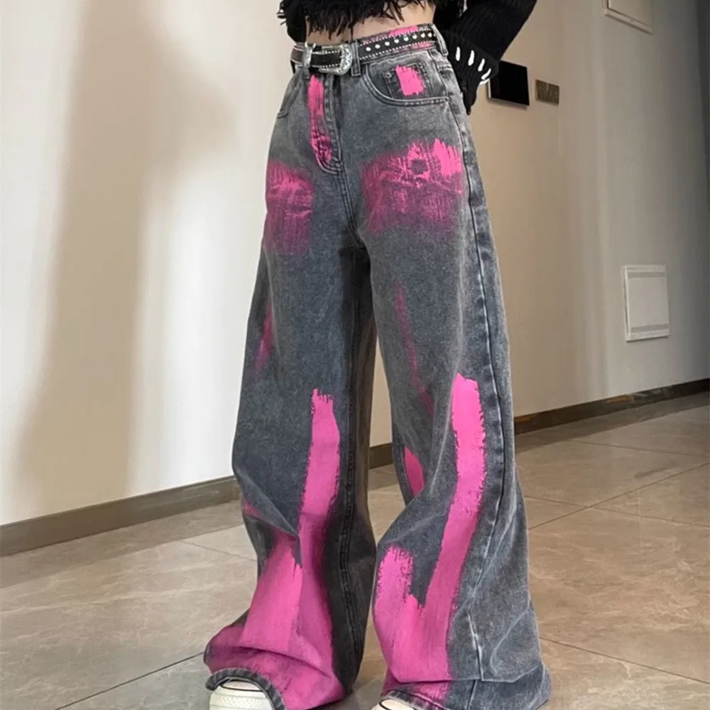 Women's Stain Graffiti Pattern Design Jeans American Vintage Casual Denim Trousers Female Loose Straight Pants Clothes 2024
Women's Stain Graffiti Pattern Design Jeans American Vintage Casual Denim Trousers Female Loose Straight Pants Clothes 2024