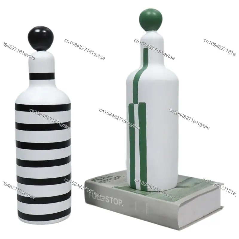 Modern Minimalist Nordic Creative Resin Vase Flower Arrangement Home Decor Ornament
Modern Minimalist Nordic Creative Resin Vase Flower Arrangement Home Decor Ornament