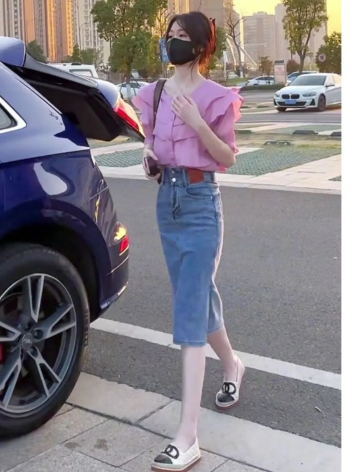 Summer 2026 New Women's Salt Series Light Maturity Small Fragrance Style High-End Short Shirt Skirt Set Two-Piece Set
Summer 2026 New Women's Salt Series Light Maturity Small Fragrance Style High-End Short Shirt Skirt Set Two-Piece Set