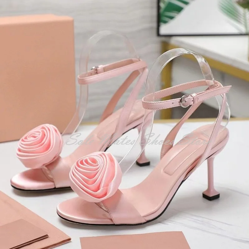 Stylish Pink Satin Stiletto Heel Sandals Hot Sale Rose Embellished Ankle Buckle Dress Shoes Party Formal Women's Wedding Shoes
Stylish Pink Satin Stiletto Heel Sandals Hot Sale Rose Embellished Ankle Buckle Dress Shoes Party Formal Women's Wedding Shoes