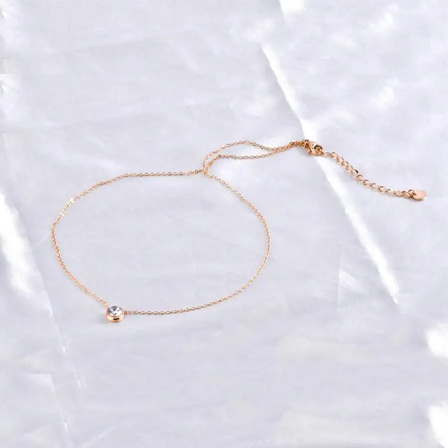 Titanium Steel Rose Gold Minimalist Clavicle Necklace With Single Crystal Pendant
Titanium Steel Rose Gold Minimalist Clavicle Necklace With Single Crystal Pendant