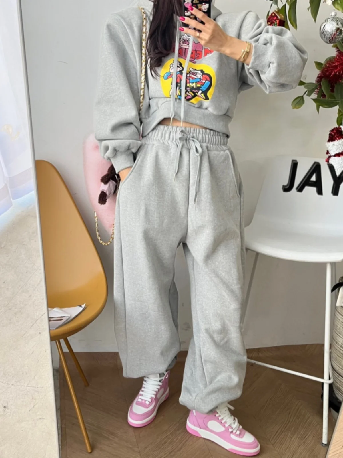 Cartoon Hoodie Set Women's Versatile ort Top Wide Leg Sport Sweatpants Two Piece Set Casual Retro Faion Cotton Blend
Cartoon Hoodie Set Women's Versatile ort Top Wide Leg Sport Sweatpants Two Piece Set Casual Retro Faion Cotton Blend
