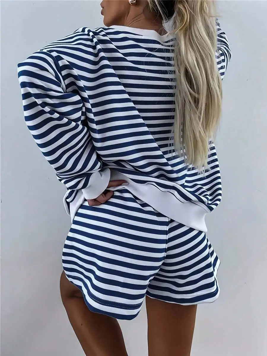 2-Piece Womens Striped Pajama Set Long Sleeve Shorts V-Neck Comfortable Casual Sleepwear
2-Piece Womens Striped Pajama Set Long Sleeve Shorts V-Neck Comfortable Casual Sleepwear