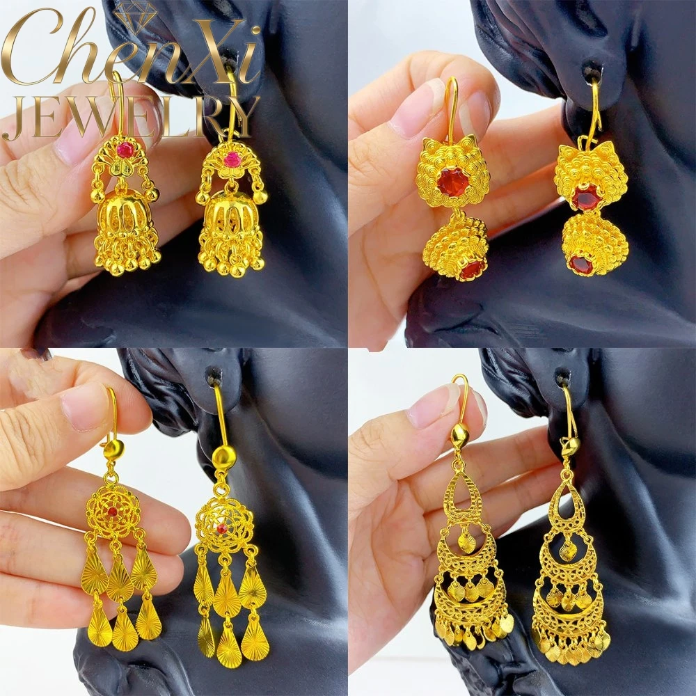 Natural Sand Gold Hollow-Out Tassel Dangle Earrings Meticulously Charms Decorative High-End Accessory Exquisite Popular Gift
Natural Sand Gold Hollow-Out Tassel Dangle Earrings Meticulously Charms Decorative High-End Accessory Exquisite Popular Gift