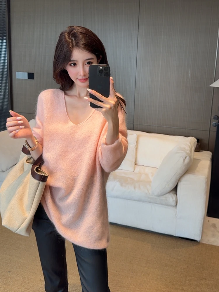 Свободный повседневный свитер из сверхтонкой мериносовой шерсти с V-образным вырезом, модный женский вязаный свитер с удлиненными рукавами и спущенным плечом, осень 2025
Свободный повседневный свитер из сверхтонкой мериносовой шерсти с V-образным вырезом, модный женский вязаный свитер с удлиненными рукавами и спущенным плечом, осень 2025