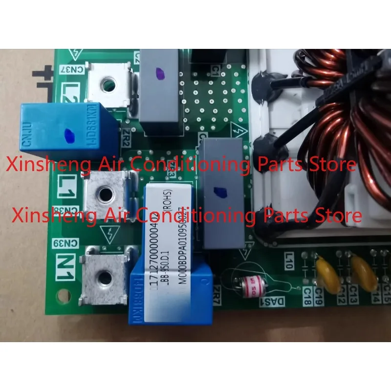 The new V4 + is suitable for Midea central air conditioner multi-line X series, fan power board LBB-950.D.1 filter board
The new V4 + is suitable for Midea central air conditioner multi-line X series, fan power board LBB-950.D.1 filter board