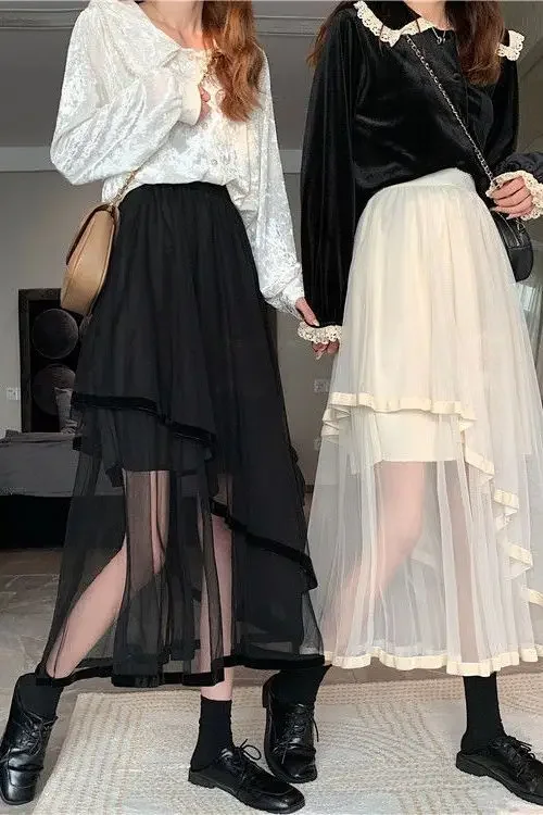 Korejpaa Women Skirt 2025 Spring New Cake Skirts Outwear Casual Simple Fashion Mesh Bottoms Irregular Splicing Solid Clothes
Korejpaa Women Skirt 2025 Spring New Cake Skirts Outwear Casual Simple Fashion Mesh Bottoms Irregular Splicing Solid Clothes