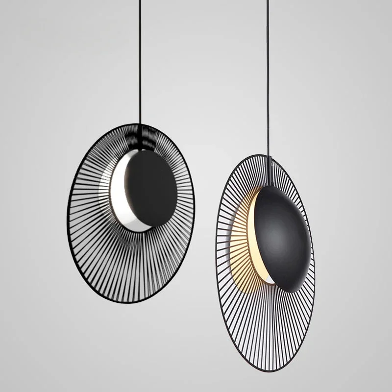 MandosBor New Style Indoor LED Pendant lights Black Metal Restaurant Lamp Loft Bedroom Hanging Light Fixtures E14 Bulb Cable Adj
MandosBor New Style Indoor LED Pendant lights Black Metal Restaurant Lamp Loft Bedroom Hanging Light Fixtures E14 Bulb Cable Adj