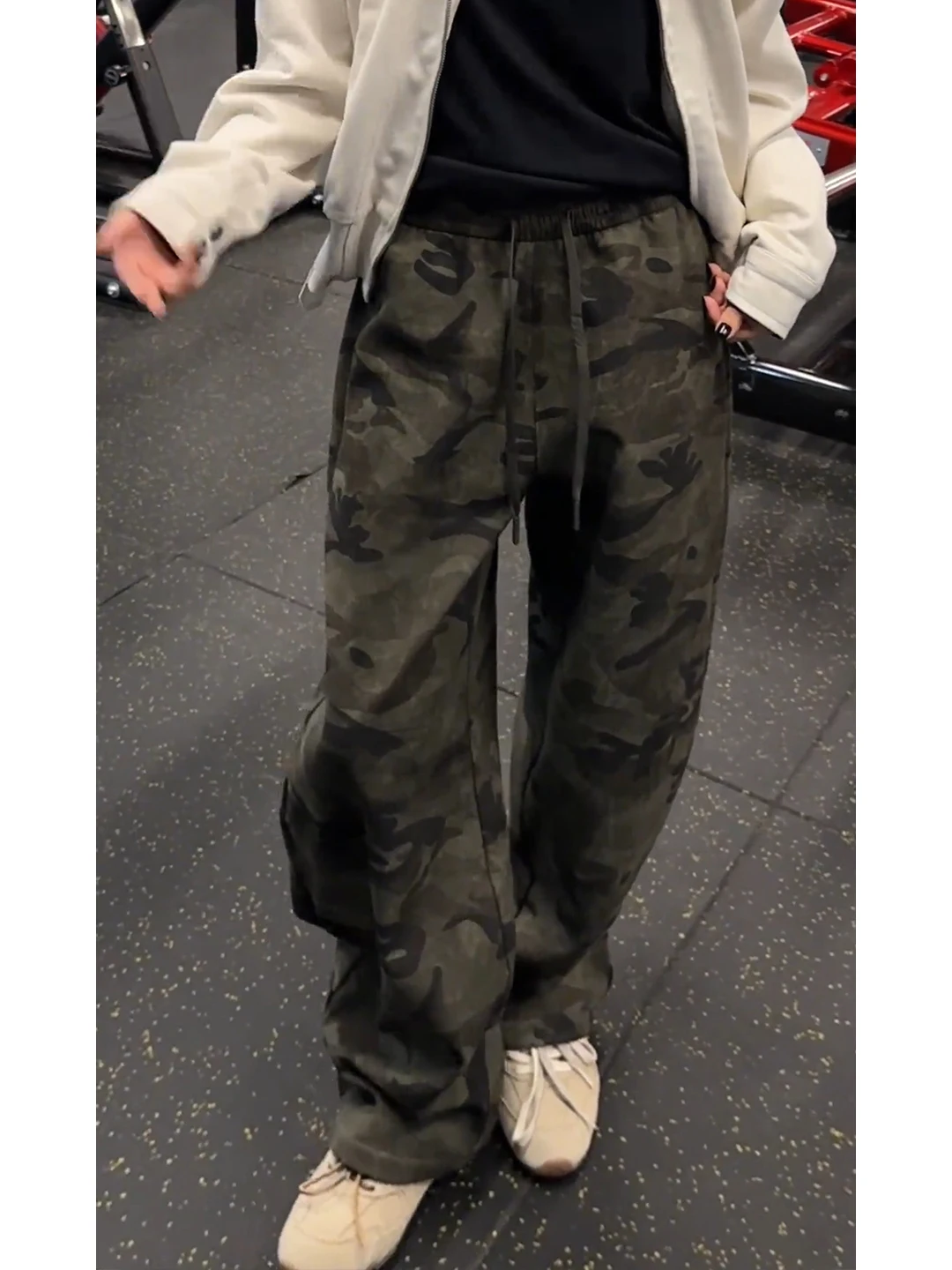 Washed Camouflage Workwear Pants Men's Autumn Winter American Retro Wide Leg Jeans Knife Flared Straight Sport Trousers
Washed Camouflage Workwear Pants Men's Autumn Winter American Retro Wide Leg Jeans Knife Flared Straight Sport Trousers