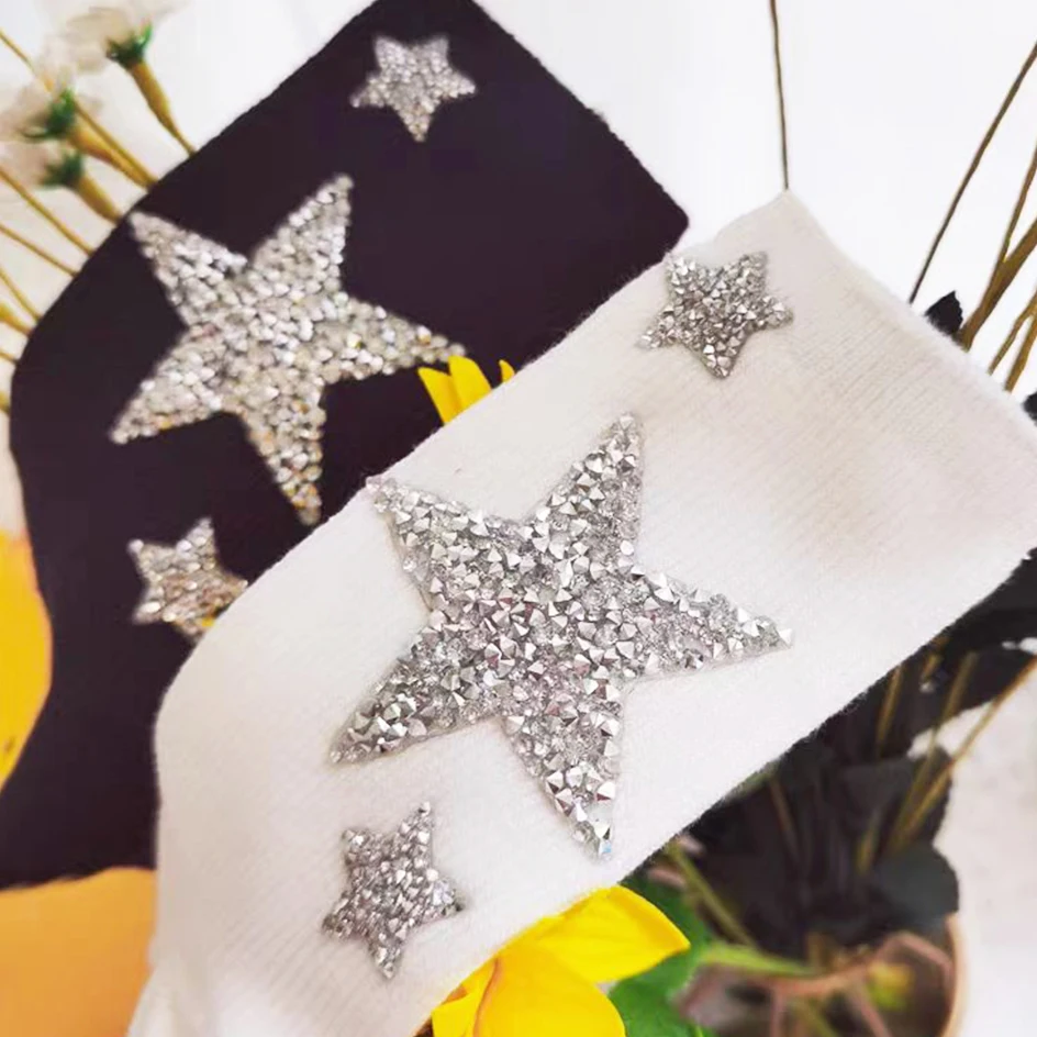 Fashion Diamond Glitter Socks Women Shiny Rhinestone Star Stockings Female Sparkly Socks Kawaii Loose Socks Sexy Christmas Socks
Fashion Diamond Glitter Socks Women Shiny Rhinestone Star Stockings Female Sparkly Socks Kawaii Loose Socks Sexy Christmas Socks