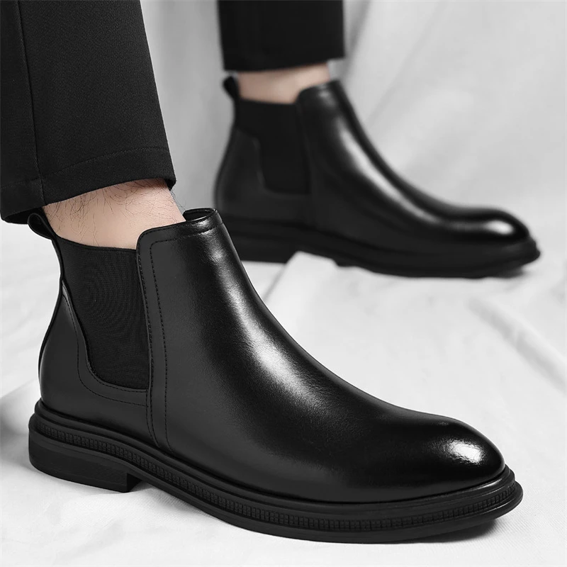 Men Black Genuine Leather Boots Elastic Gores Slip On Ankle Boots Business Formal Casual Winter Dress Shoes Simple British Style
Men Black Genuine Leather Boots Elastic Gores Slip On Ankle Boots Business Formal Casual Winter Dress Shoes Simple British Style