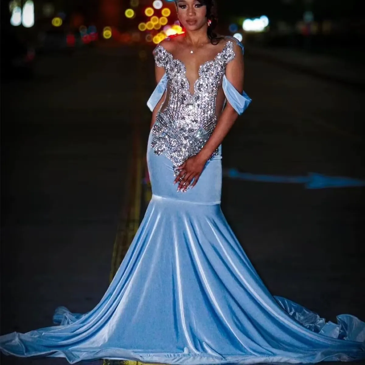 Light Sky Blue Mermaid Prom Dresses Lace Appliques Beaded Off The Shoulder Evening Gowns Sweep Train Women Formal Party Dress
Light Sky Blue Mermaid Prom Dresses Lace Appliques Beaded Off The Shoulder Evening Gowns Sweep Train Women Formal Party Dress
