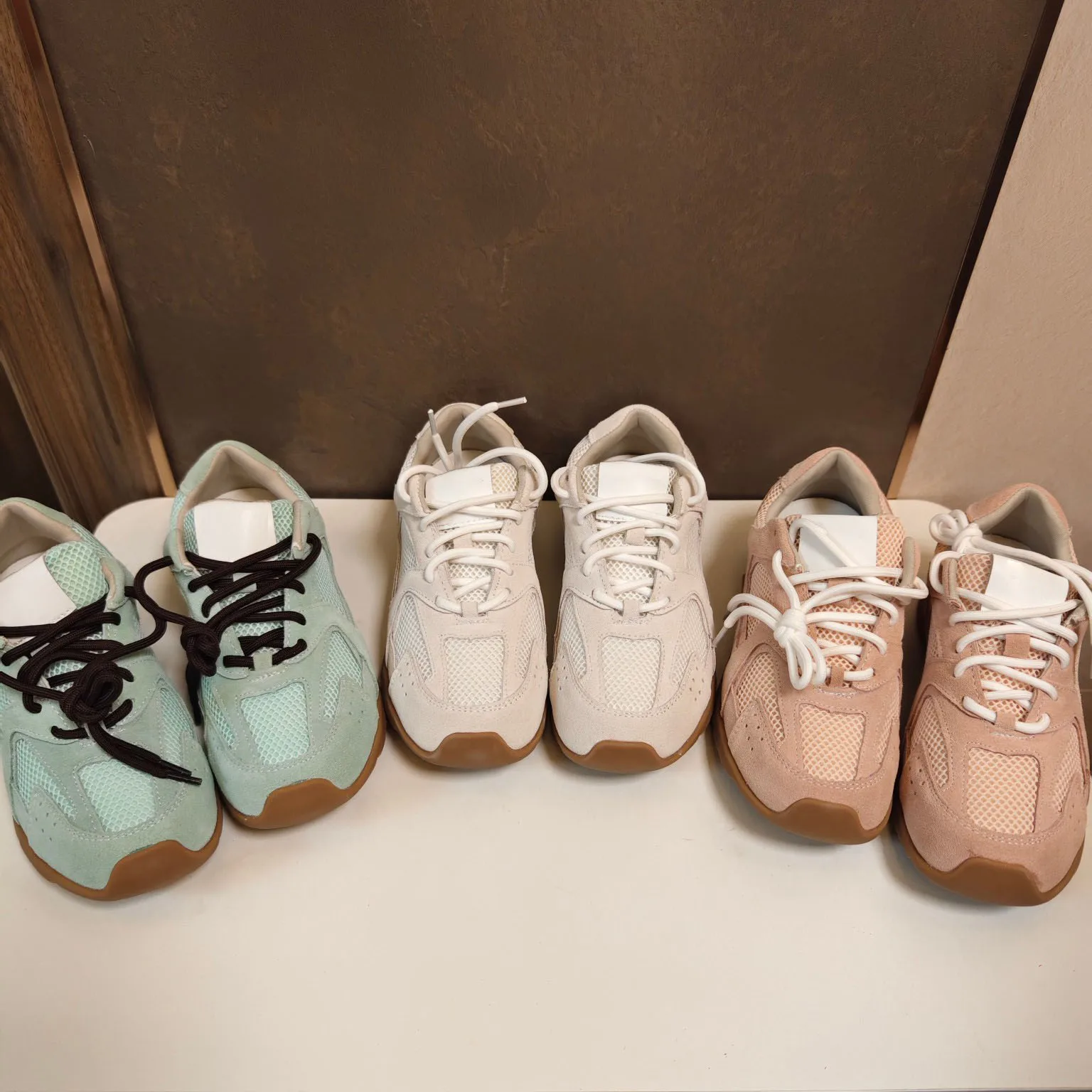 2024 Spring Women's New Versatile Retro Flat Shoes Low Top Women's Shoes Sports Shoes
2024 Spring Women's New Versatile Retro Flat Shoes Low Top Women's Shoes Sports Shoes