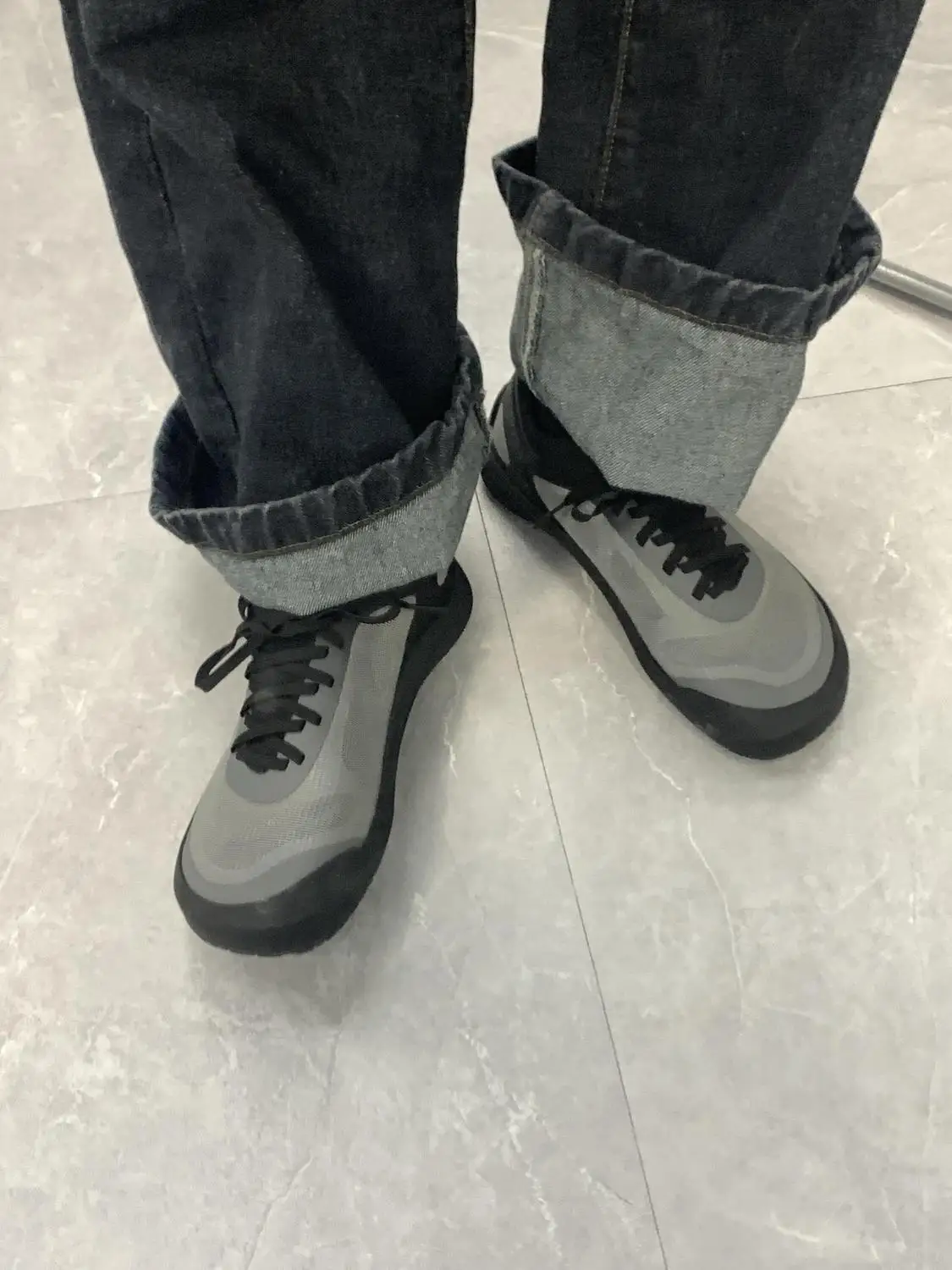 2024 Trendy Couple Sports Anti-slip Wear-resistant Running Shoes High Quality Fitness Training Shoes Quality Walking Shoes
2024 Trendy Couple Sports Anti-slip Wear-resistant Running Shoes High Quality Fitness Training Shoes Quality Walking Shoes