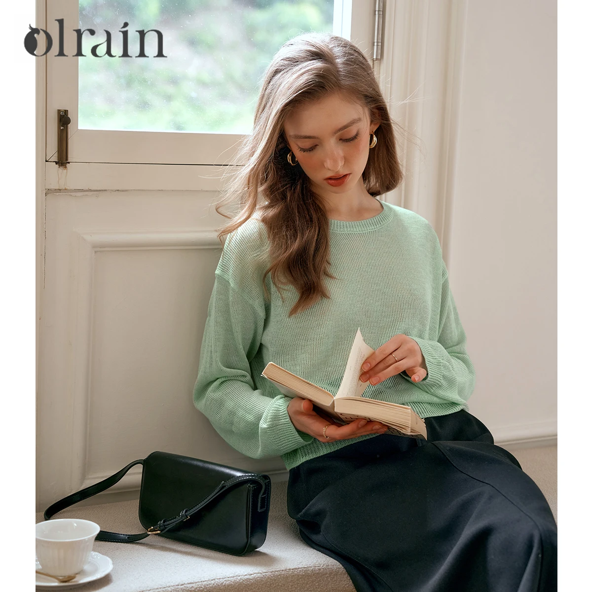 OLrain French Loose Knitted Sweaters Women's Early Autumn 2025 New Lazy Sweater Crew Neck Long Sleeve Knitwear Female M56QZ93102
OLrain French Loose Knitted Sweaters Women's Early Autumn 2025 New Lazy Sweater Crew Neck Long Sleeve Knitwear Female M56QZ93102