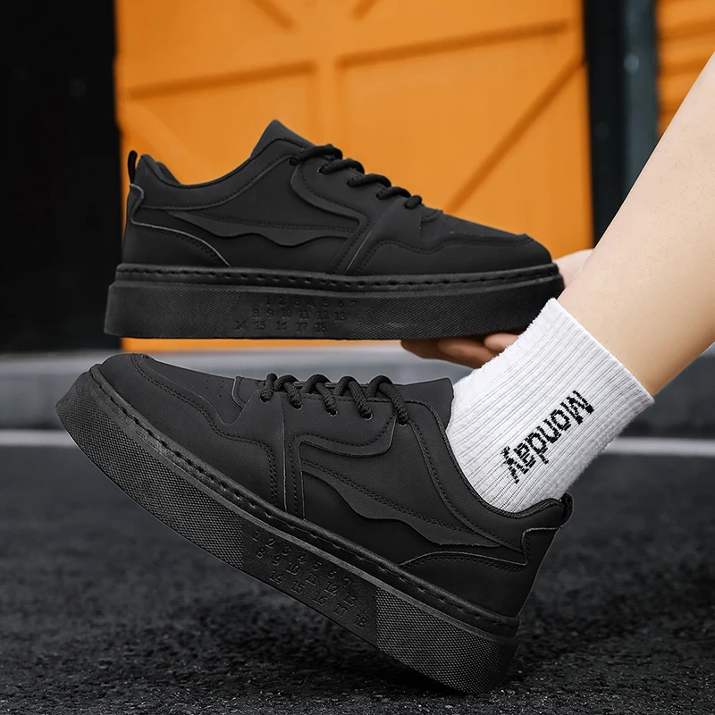 Fashion Black Man Sneakers New Platform Men's Casual Shoes Breathable Lightweight Walking Sport Shoe Board Shoe Tennis Shoes
Fashion Black Man Sneakers New Platform Men's Casual Shoes Breathable Lightweight Walking Sport Shoe Board Shoe Tennis Shoes