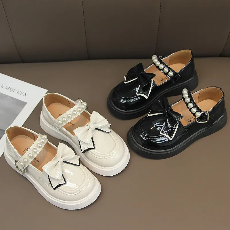 Baby Girls Casual Shoes Kids PU Leather Shoes with Bow-knot Sweet Cute Fashion Princess Children Wedding Dress Party Flats Soft 
Baby Girls Casual Shoes Kids PU Leather Shoes with Bow-knot Sweet Cute Fashion Princess Children Wedding Dress Party Flats Soft