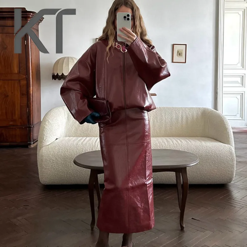 Elegant Glossy Faux Leather Suit Set for Women Stand Collar Zip Up Oversized Jacket & High Waist Straight Midi Skirt Party Suits
Elegant Glossy Faux Leather Suit Set for Women Stand Collar Zip Up Oversized Jacket & High Waist Straight Midi Skirt Party Suits