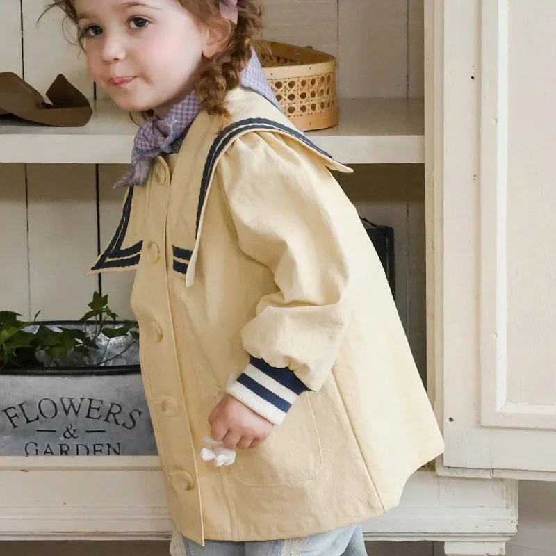 Girls Top 2025 Autumn Edition Korean Academy Style Navy Collar Striped Loose Medium Length Windbreaker
Girls Top 2025 Autumn Edition Korean Academy Style Navy Collar Striped Loose Medium Length Windbreaker